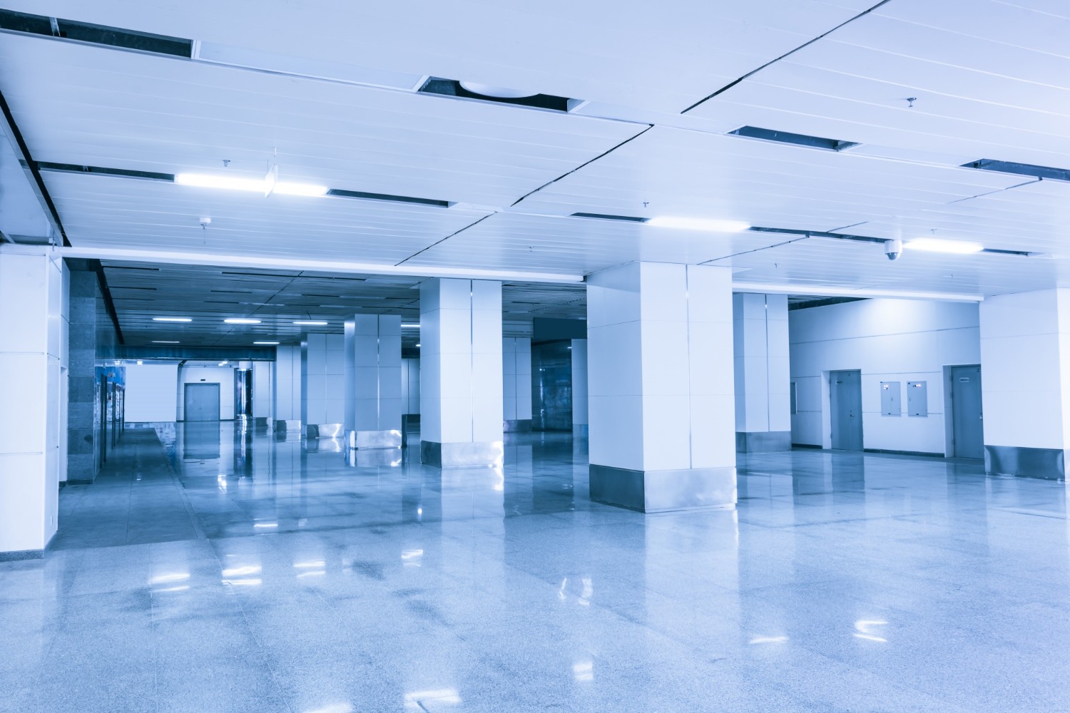 A Guide to Metal Ceiling: Types and Advantages